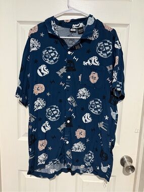 Star Wars Navy Short Sleeve Shirt with Light Pink & White Character Motifs